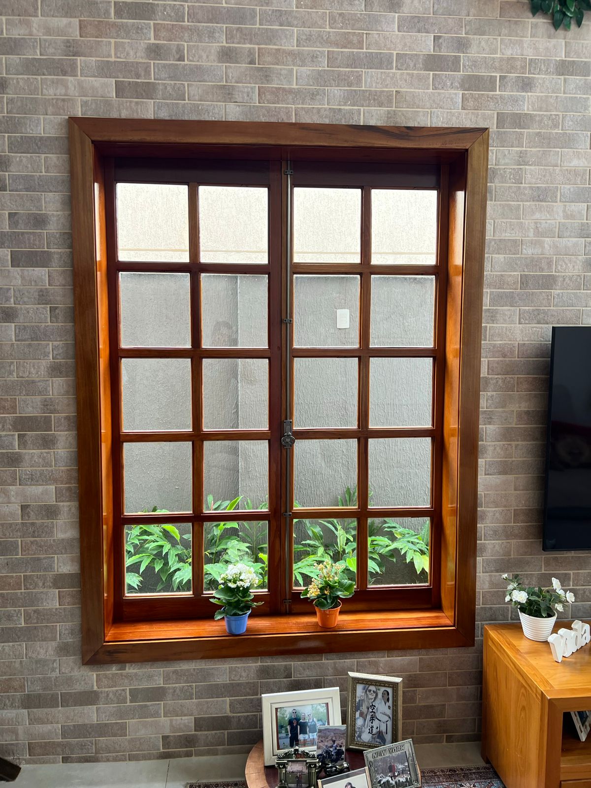 Janela de Madeira Vazada